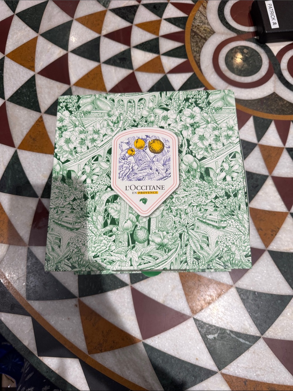 L'OCCITANE Green and Yellow Floral Bath & Body Gift Box